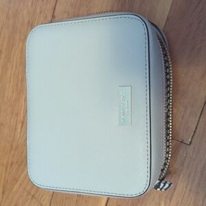 Henri Bendel Cream Travel Jewelry Case